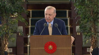 ERDOĞAN: İSTİKBAL İÇİN OMUZ OMUZA!