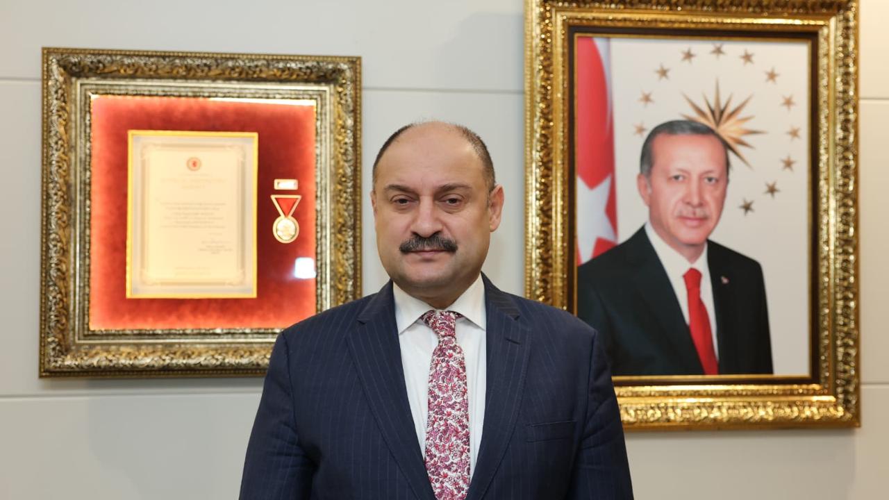 BAŞKAN GÜLPINAR’DAN “ŞANLI” ÜNVANININ 42. YIL DÖNÜMÜ MESAJI!